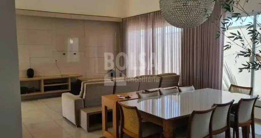 Casa com 4 quartos para alugar no Residencial Lago Sul, Bauru 