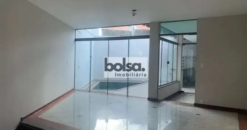 Casa com 3 quartos para alugar no Jardim Estoril IV, Bauru