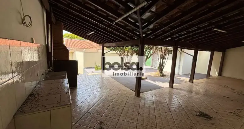 Casa com 2 quartos para alugar na Vila Pacífico, Bauru