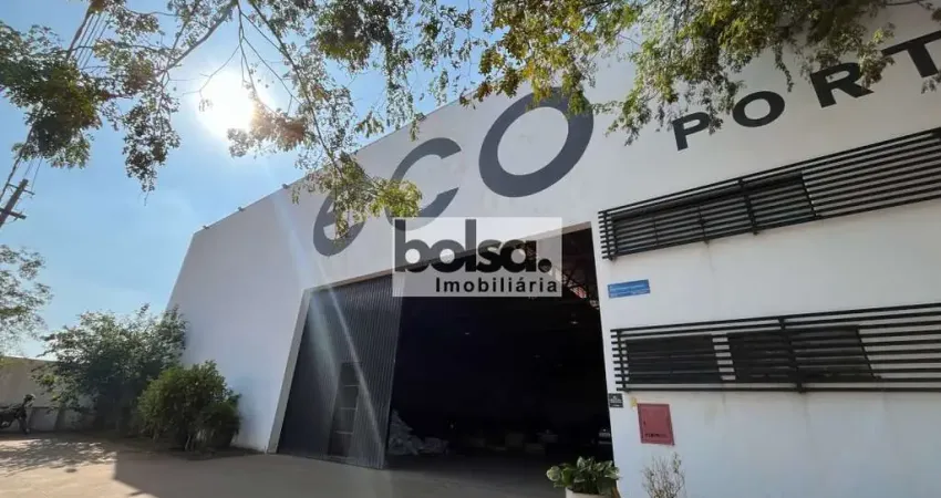 Barracão / Galpão / Depósito para alugar na Vila Triagem, Bauru 