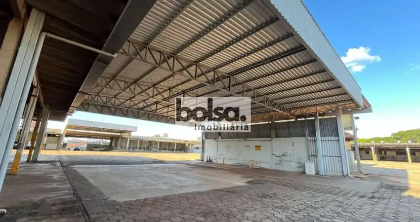 Prédio para alugar no Jardim Brasil, Bauru 