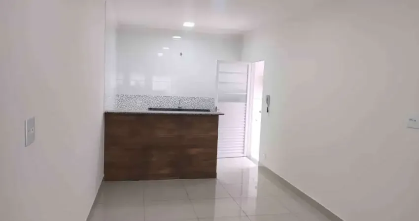 Excelente  residencia moderna, com total segurança de condomínio fechado, localização excelente