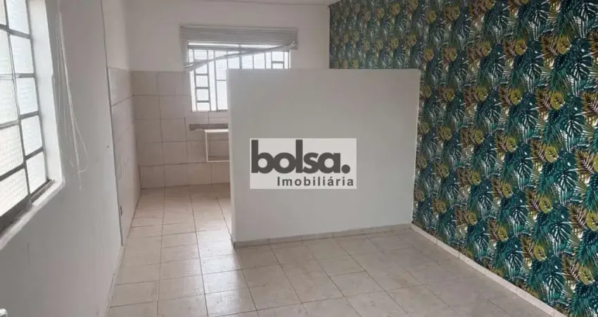 Casa com 2 quartos para alugar no Parque Jardim Europa, Bauru