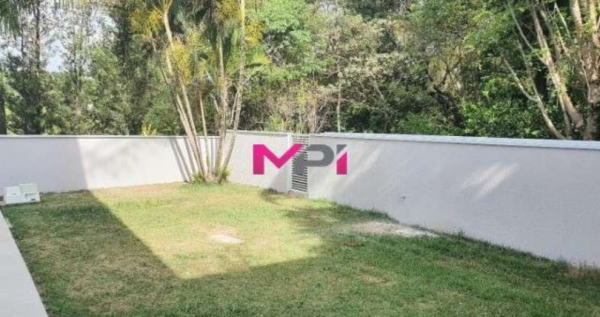 CASA A VENDA NO CONDOMÍNIO VILLAGGIO CAPRICCIO - BAIRRO RAINHA - LOUVEIRA/SP. 03 QUARTOS - ÁREA DE LAZER COM CHURRASQUEIRA - 04 VAGAS DE GARAGEM.