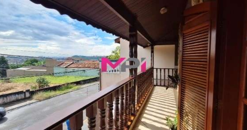 CASA GRANDE COM QUINTAL, PISCINA, CHURRASQUEIRA E POMAR  - VARZEA PAULISTA