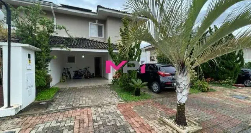 Imperdível oportunidade: Casa em condomínio à venda em Jundiaí-SP, no Jardim Ermida II, com 3 quartos, 1 suíte, 2 salas, 3 banheiros, 3 vagas de garagem e 120,00m² de área. Venha conferir!