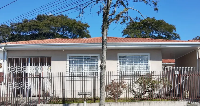 Casa baixa residencial - comercial. muito bem localizada com 4 quartos