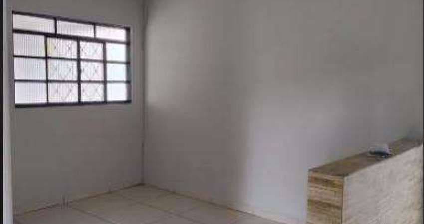 OPORTUNIDADE: CASA COM 2 DORMIT&#211;RIOS NO MARIA CEC&#205;LIA