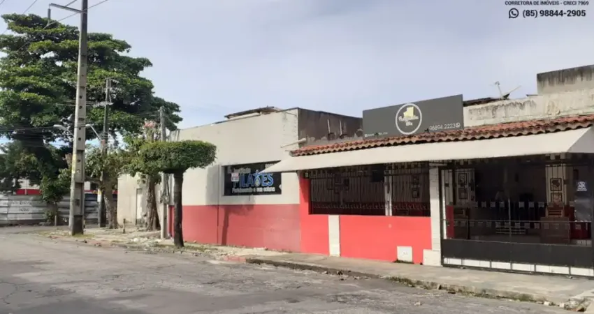 Clínica na parquelândia com 6 consultórios amplos e ponto comercial, vizinho à igreja redonda