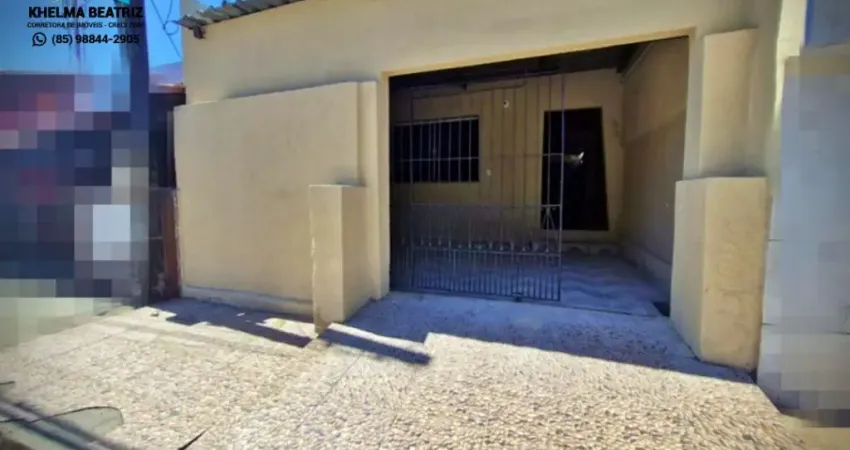 Vendo casa com 5 quartos, varanda e quintal,  no Benfica