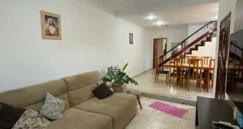 Sobrado com 3 dormitórios à venda, 142 m² por R$ 450.000,00 - Residencial São Charbel - Taubaté/SP