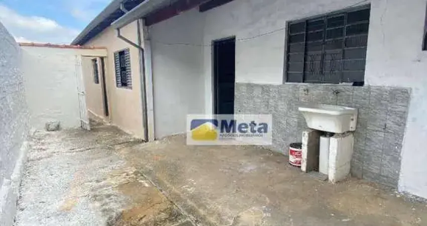 Casa com 2 dormitórios para alugar, 45 m² por R$ 1.269,80/mês - Chácara Doutor Hipólito - Taubaté/SP