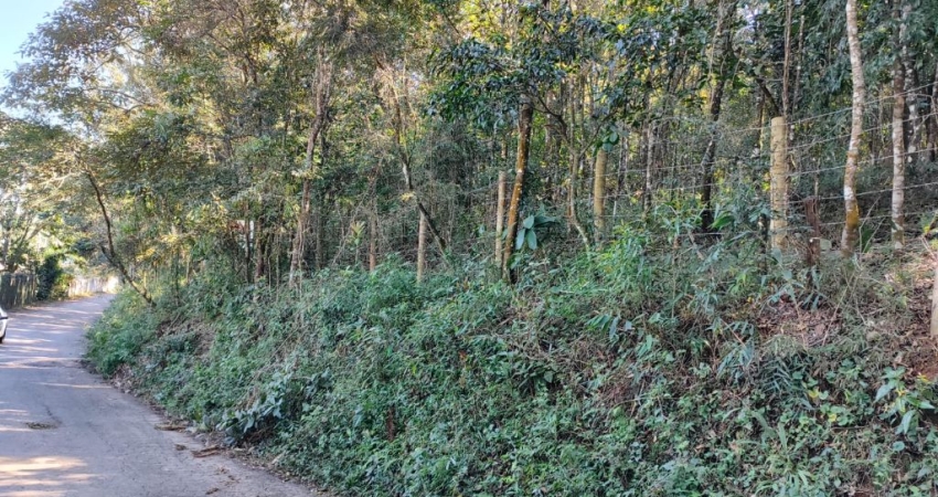 TERRENO  1.200,00 m² em Caieiras