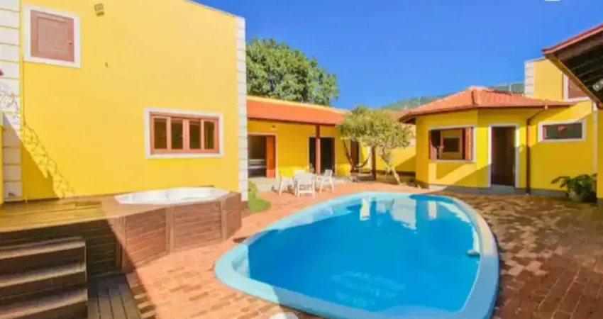 Casa com 7 quartos à venda na Gregório Monteiro, 44, Fazenda da Armação, Governador Celso Ramos