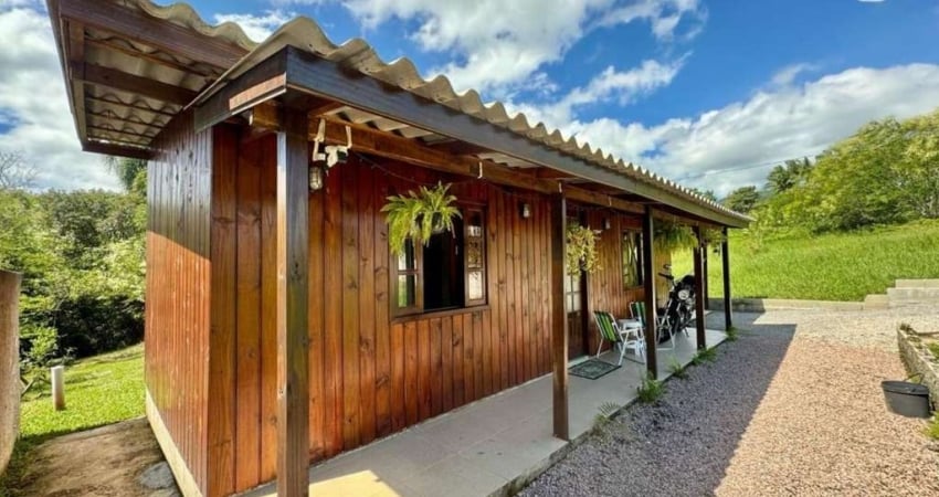 Casa com 1 quarto à venda na do Girassol, 80, Areias de Baixo, Governador Celso Ramos