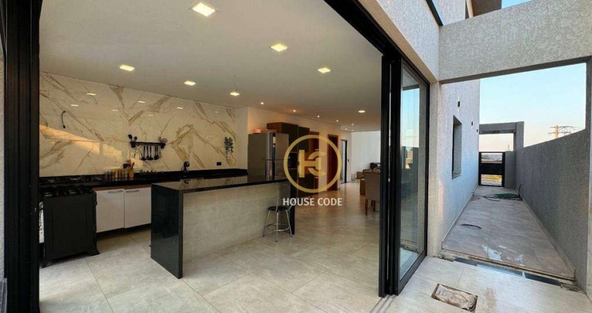 Casa com 3 Quartos(1 Suíte) à venda, 215 m² por R$ 1.420.000 - Condomínio Reserva Vale Verde - Cotia - SP
