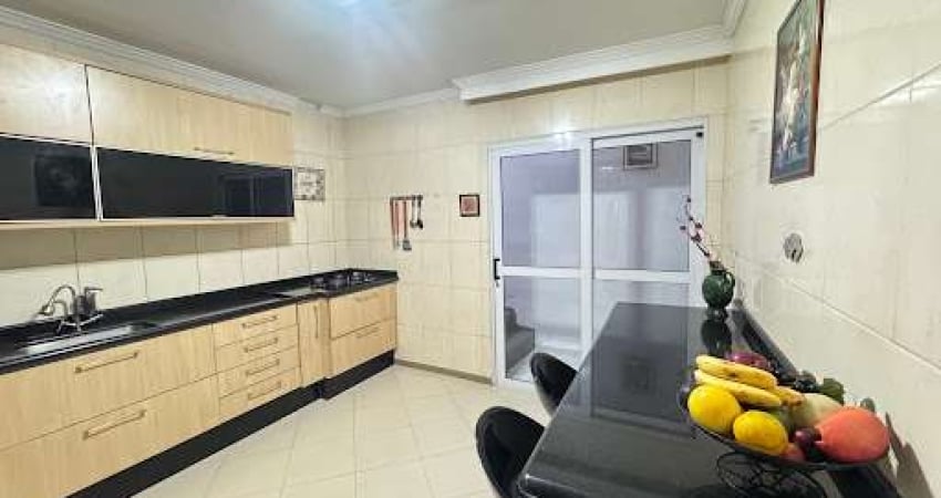 Casa com 03 dormitórios à venda, 216 m² por R$ 400.000 - Roselandia - Cotia/SP