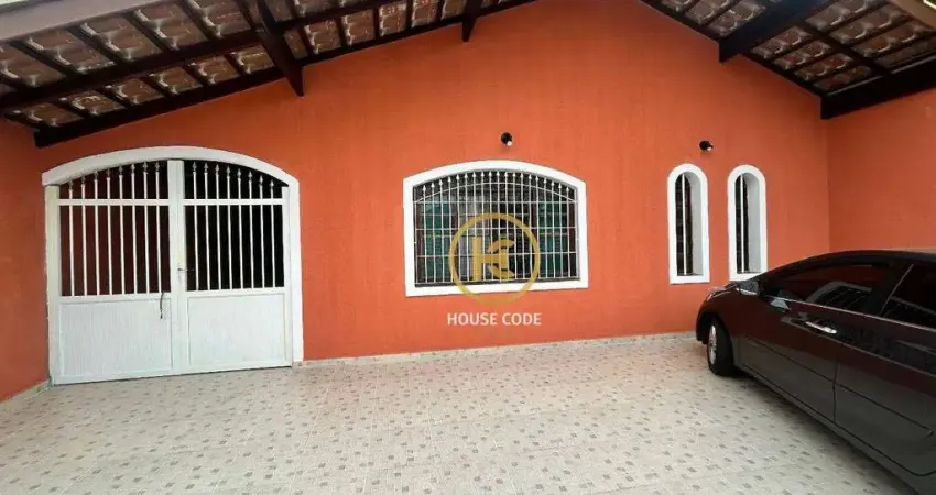 Casa com 3 dormitórios à venda, 179 m² por R$ 680.000,00 - Bal Barra da Jangada - Peruíbe/SP