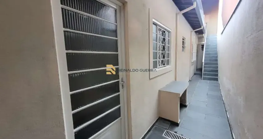 Residencial Califórnia, 3 quartos, suíte, garagem coberta!