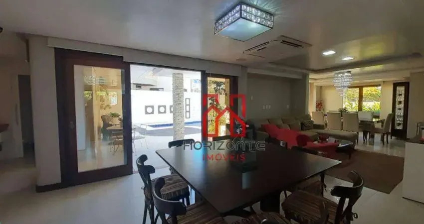 Casa com 7 dormitórios à venda, 900 m² por R$ 4.500.000,00 - Coqueiros - Florianópolis/SC
