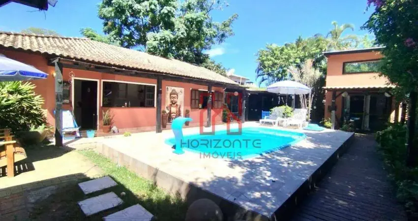 Casa com 4 dormitórios à venda, 143 m² por R$ 827.000,00 - São João do Rio Vermelho - Florianópolis/SC