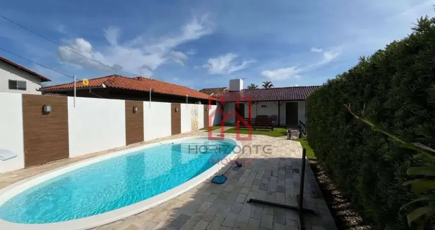 Casa com 3 dormitórios para alugar por R$ 6.500,00/mês - Ingleses Sul - Florianópolis/SC