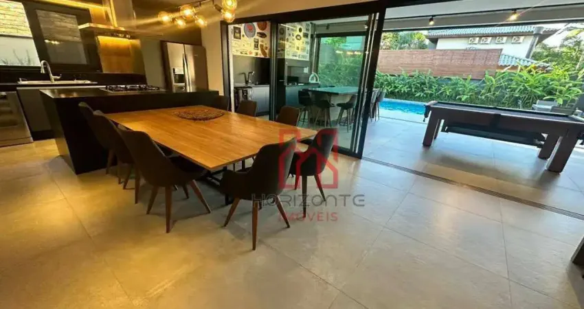 Casa com 4 dormitórios à venda, 350 m² por R$ 9.500.000,00 - Jurerê Internacional - Florianópolis/SC