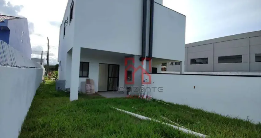 Casa com 3 dormitórios à venda, 110 m² por R$ 665.000 - Sertão do Maruim - São José/SC