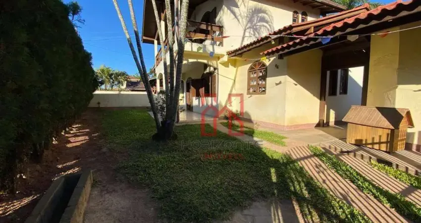Casa com 3 dormitórios à venda, 280 m² por R$ 850.000,00 - Ingleses - Florianópolis/SC
