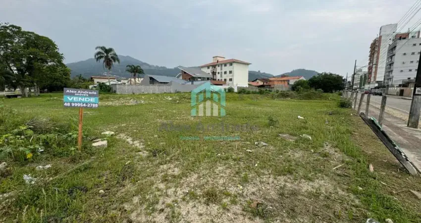 Terreno à venda na Avenida Kiliano Kremer, SN, Rio Caveiras, Biguaçu