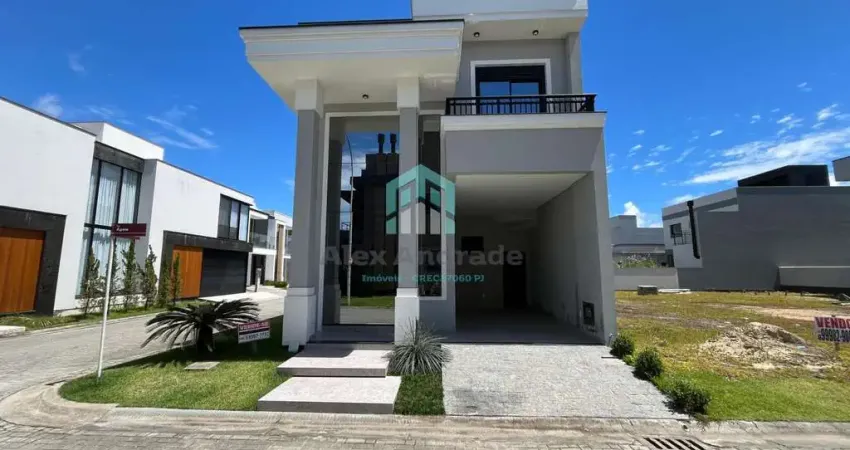 Casa à Venda em Beira Rio, Biguaçu: 3 Dormitórios e Suíte