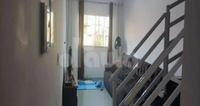 Sobrado à venda na Vila Francisco Matarazzo em Santo André-SP: 3 quartos, 1 suíte, 1 sala, 4 banheiros, 4 vagas na garagem, 209 m².
