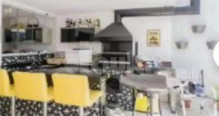 Sobrado com 250 m² de área e 150 de terreno sendo 5X30 , Bairro Jardim Silveira Santo Andre .