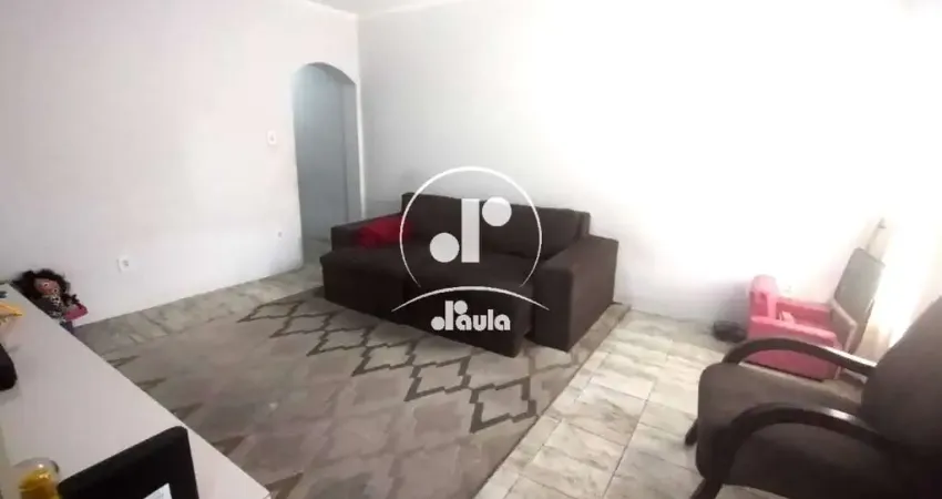 Sobrado à venda em Santo André-SP, bairro Santa Maria, 2 quartos, 1 sala, 3 banheiros, 3 vagas, 131m². Venha conferir!