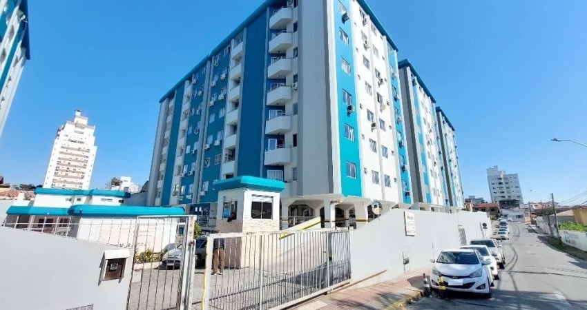 Excelente Apartamento 3 dormitório(s) em Barreiros - São José