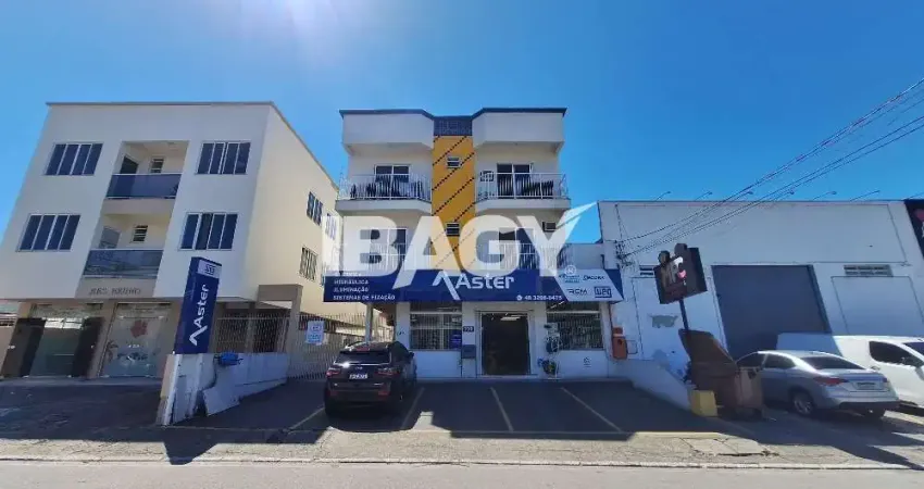 Apartamento com 2 quartos para alugar na Rua da Independência, 740, Areias, São José