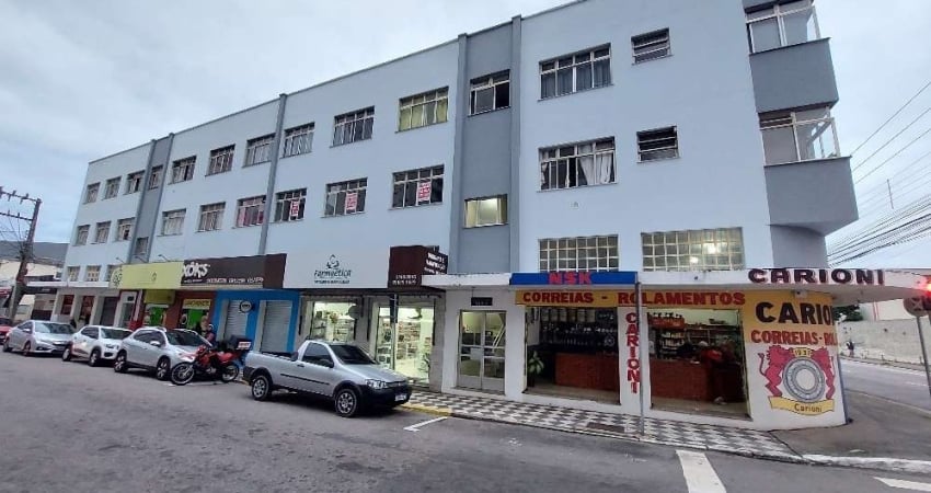 Apartamento com 3 quartos para alugar na Rua Doutor Heitor Blum, 309, Estreito, Florianópolis