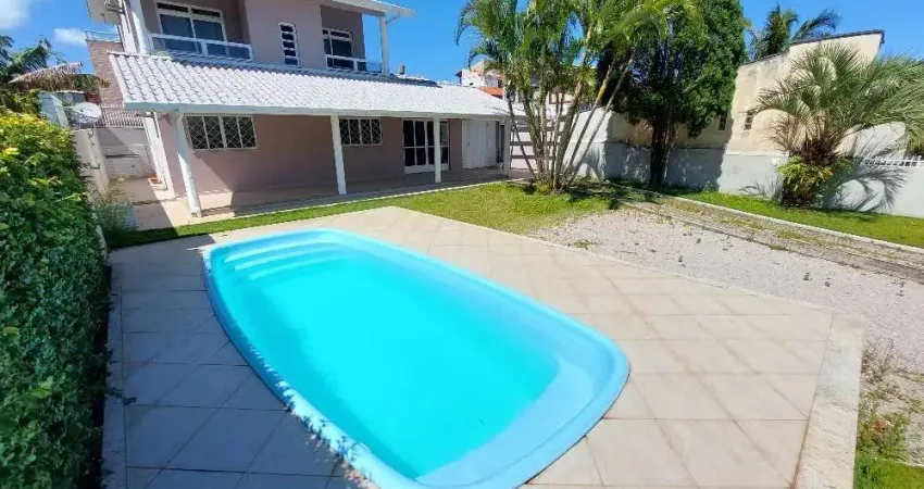 Excelente Casa 3 dormitório(s) em Cachoeira do Bom Jesus - Florianópolis