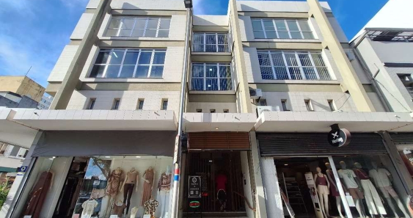 Oportunidade! Salas/Conjuntos em Centro - Florianópolis