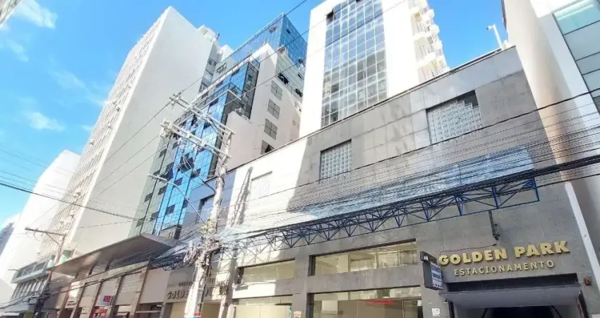 Oportunidade! Salas/Conjuntos em Centro - Florianópolis
