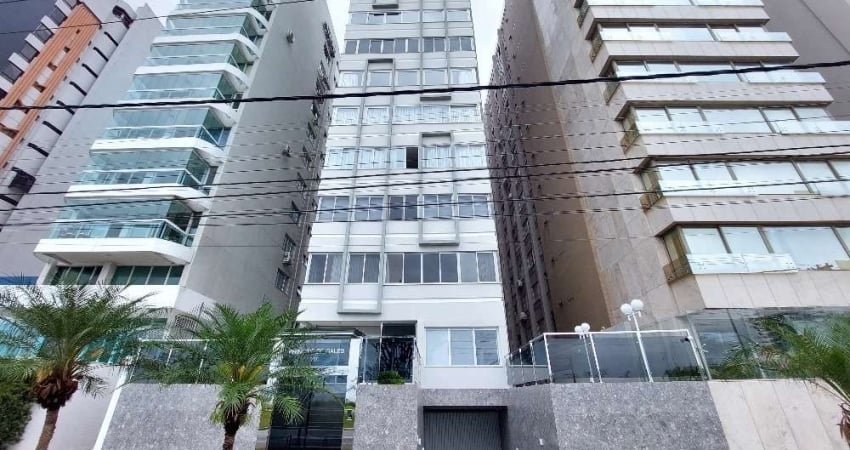 Excelente Apartamento 3 dormitório(s) em Centro - Florianópolis