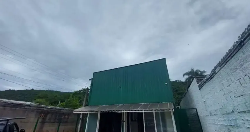 Oportunidade! Galpão em rio tavares - Florianópolis