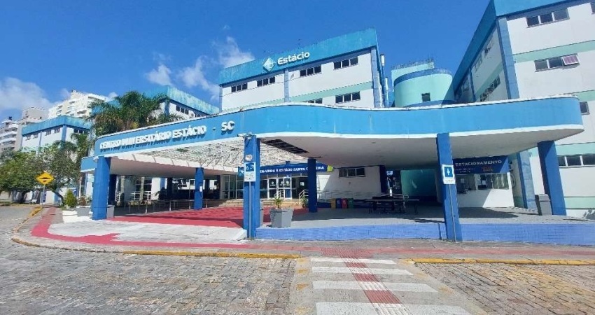 Ponto comercial para alugar na Laudelino Souza Filho, 51, Barreiros, São José