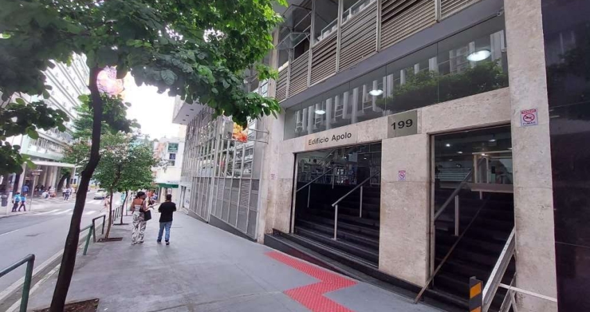 Oportunidade! Salas/Conjuntos em Centro - Florianópolis