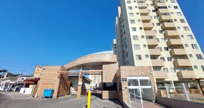 Excelente Apartamento 2 dormitório(s) em Areias - São José