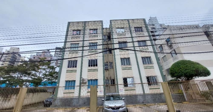 Excelente Apartamento 2 dormitório(s) em Centro - Florianópolis