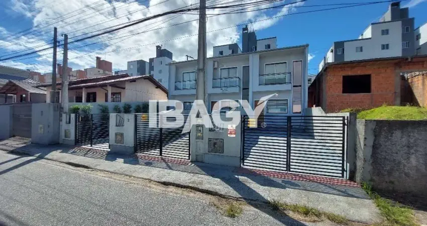 Casa com 2 quartos para alugar na Rua São Benedito, 820, Serraria, São José
