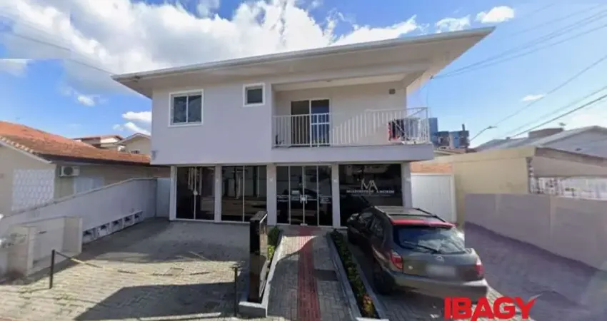 Excelente kitnet 1 dormitório(s) em ponte do imaruim - palhoça