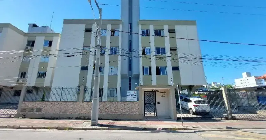 Excelente Apartamento 2 dormitório(s) em Serraria - São José