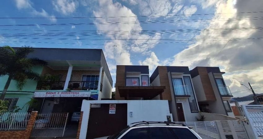 Excelente Casa 2 dormitório(s) em Bela Vista - Palhoça